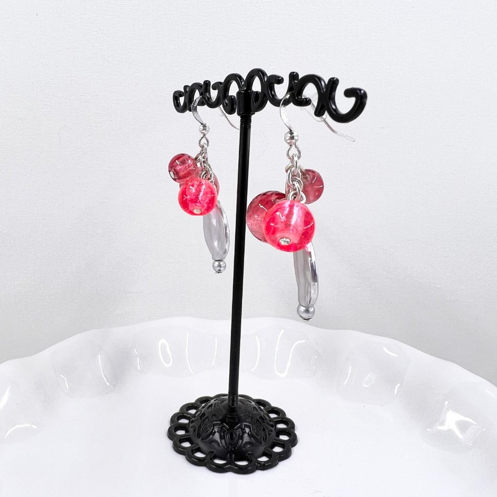 NWT - Charming Charlie - Coral Glass Beaded Disk Dangle Silver Tone Earrings - Picture 4 of 7